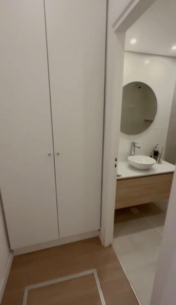 Venta de Divino Apto en Centro Sur, Totalmente Actualizado, Planta Baja, 2 Dormitorios, Patio