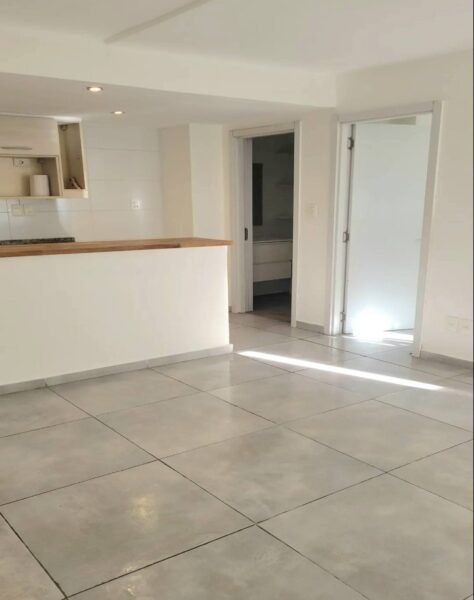 Piso 1 al Frente/a 200m de la rambla/con renta hasta 12-2026/1 dorm/balcon/Palermo