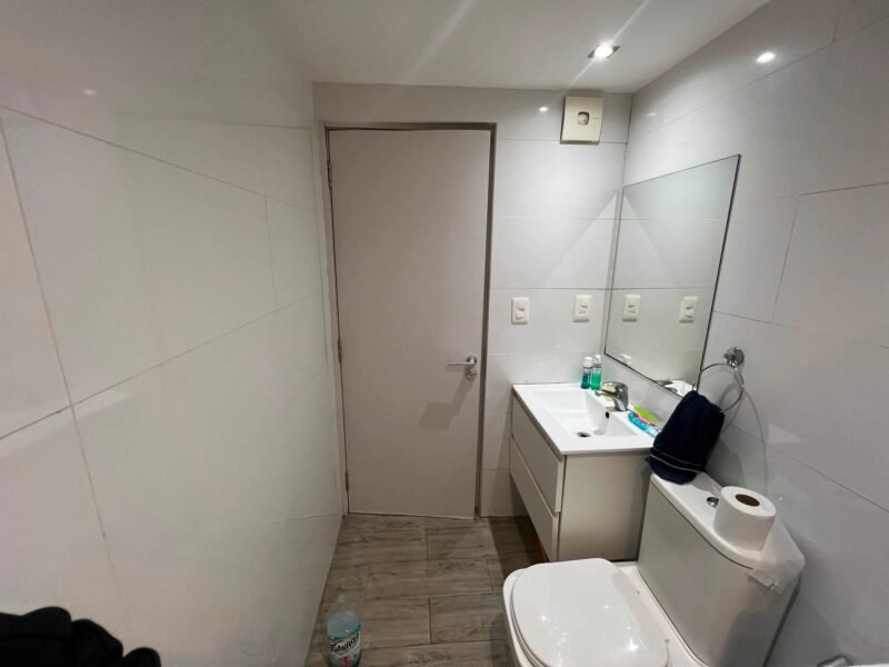 Piso 1 al Frente/a 200m de la rambla/con renta hasta 12-2026/1 dorm/balcon/Palermo