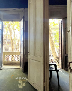 Venta Ph de altos en Cordón, 6 habitaciones, azotea transitable con parrillero