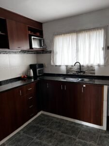 Venta/3dorm/2 baños/balcon/patio/Hipolito Yrigoyen,Malvin Norte