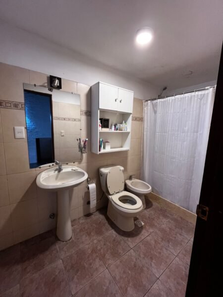 Venta/3dorm/2 baños/balcon/patio/Hipolito Yrigoyen,Malvin Norte