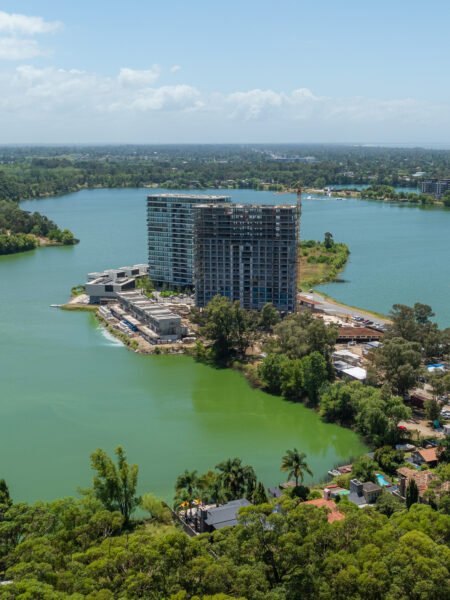 Venta de Apartamento Penthouse Duplex con 3 dormitorios en Carrasco Boating