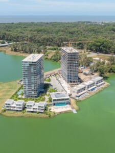 Venta de Apartamento Penthouse Duplex con 3 dormitorios en Carrasco Boating