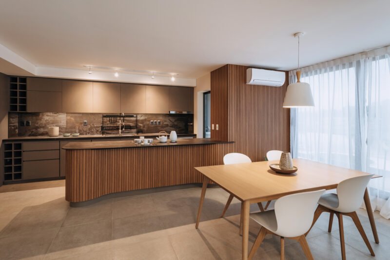 Venta de apartamento en Carrasco Boating sobre el Lago Calcagno, 2 dormitorios
