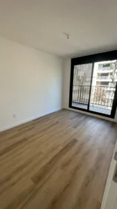 Alquila apartamento a estrenar de 1 dormitorio al frente con balcón – La Blanqueada