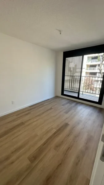 Alquila apartamento a estrenar de 1 dormitorio al frente con balcón – La Blanqueada