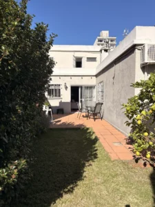 Gran Casa Duplex/221m2/Cochera/3dorm/2 baños/jardin&patio/Parque Batlle
