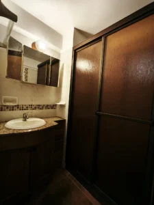 Venta Coope de Usuarios/Duplex/sobre Av. 8 de Octubre