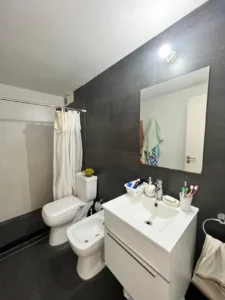Oportunidad/a pasos de UDELAR/2 Dorm/balcon/caldera a gas/cordon sur
