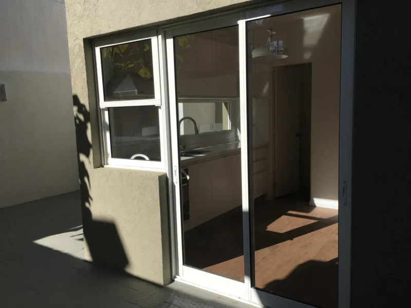 Gran Casa en Alquiler/150m2/cochera/Carrasco Sur