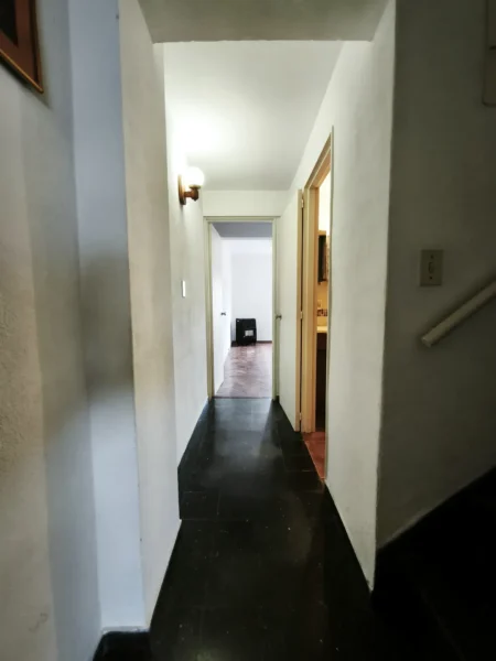 Venta Coope de Usuarios/Duplex/sobre Av. 8 de Octubre