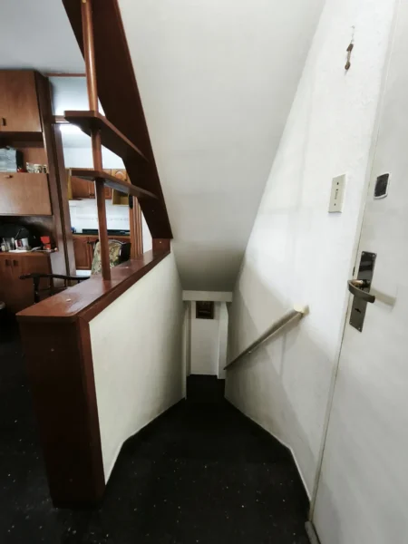 Venta Coope de Usuarios/Duplex/sobre Av. 8 de Octubre