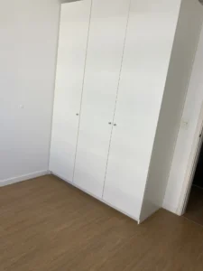 Alquiler apartamento en Malvin Sur, 2 dormitorios, 2 baños, cochera fija, Bajos gastos comunes