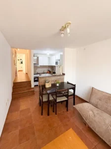 IDEAL INVERSION/a pasos de av rivera y shopp mvdeo/38m2/patio