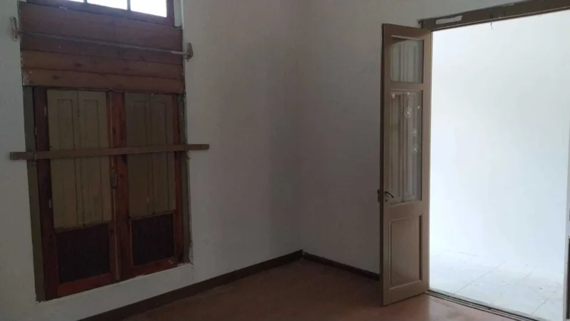 Venta de casa en Colón, 3 habitaciones, patio con parrillero, ideal inversión rentabilidad 9%