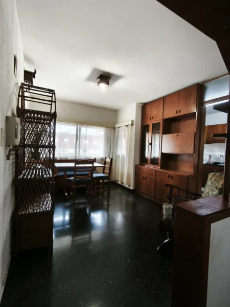 Venta Coope de Usuarios/Duplex/sobre Av. 8 de Octubre