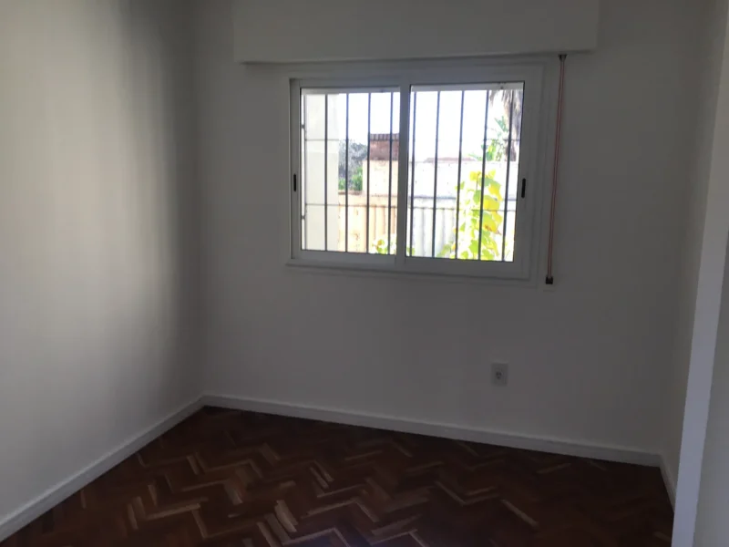 Gran Casa en Alquiler/150m2/cochera/Carrasco Sur