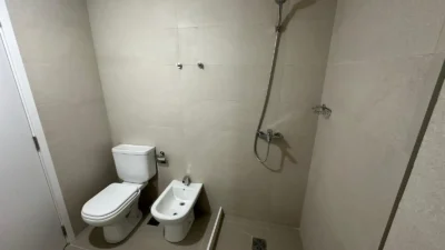 Alquila apartamento a estrenar de 1 dormitorio al frente con balcón – La Blanqueada