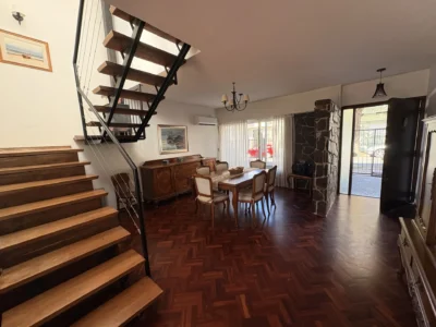 Gran Casa Duplex/221m2/Cochera/3dorm/2 baños/jardin&patio/Parque Batlle