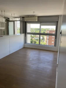 Alquiler apartamento en Malvin Sur, 2 dormitorios, 2 baños, cochera fija, Bajos gastos comunes
