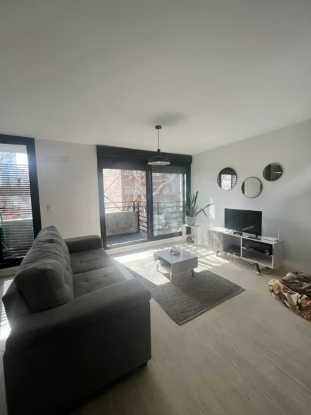 Oportunidad/a pasos de UDELAR/2 Dorm/balcon/caldera a gas/cordon sur