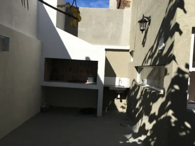 Gran Casa en Alquiler/150m2/cochera/Carrasco Sur