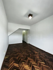 Venta Coope de Usuarios/Duplex/sobre Av. 8 de Octubre