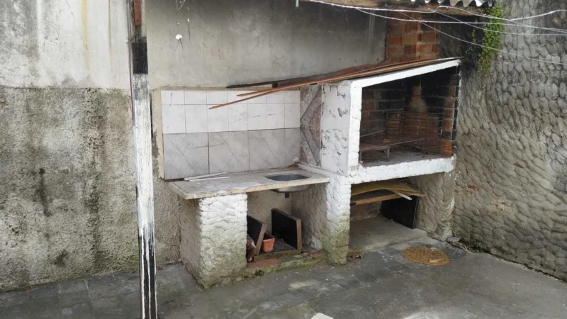 Venta de casa en Colón, 3 habitaciones, patio con parrillero, ideal inversión rentabilidad 9%