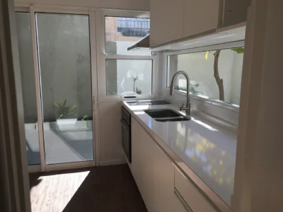 Gran Casa en Alquiler/150m2/cochera/Carrasco Sur