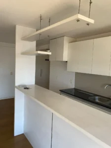 Alquiler apartamento en Malvin Sur, 2 dormitorios, 2 baños, cochera fija, Bajos gastos comunes