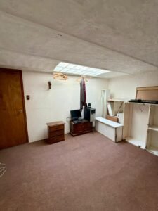 Venta casa en Cordón Sur, 3 habitaciones, 2 baños, patio con parrillero
