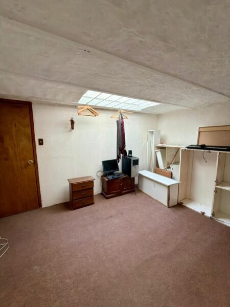 Venta casa en Cordón Sur, 3 habitaciones, 2 baños, patio con parrillero