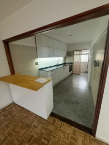 VENTA/Apto sobre Av.Brasil/Balcon al frente/2dorm/2baños/Pocitos