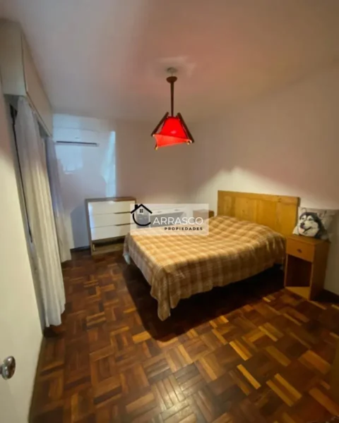 Venta Casa Independiente En Parque Batlle | Patio | Sin Gastos Comunes - Acepta Banco