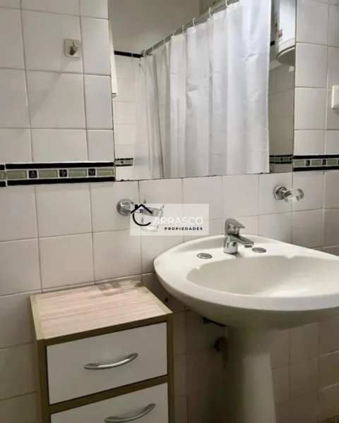 Venta Casa Independiente En Parque Batlle | Patio | Sin Gastos Comunes - Acepta Banco