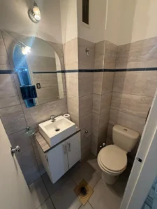 VENTA/Apto sobre Av.Brasil/Balcon al frente/2dorm/2baños/Pocitos