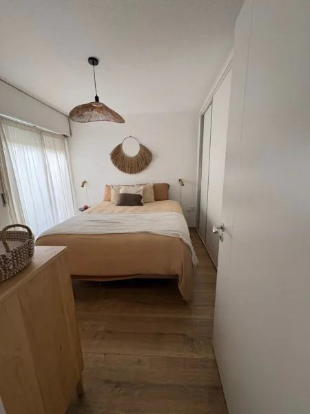 APTA BANCO | 2 dormitorios/2 baños/ 2 patios/ balcon/ a 2 cuadras de Playa Buceo