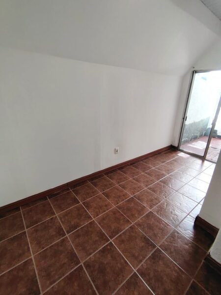 VENDIDO | Apto tipo Casa/patio exclusivo/ 2 dorm/ Reducto