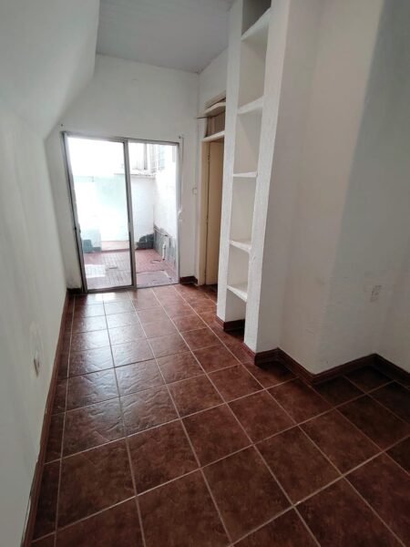 ALQUILADO | Apto con patio/2 dorm/ Reducto