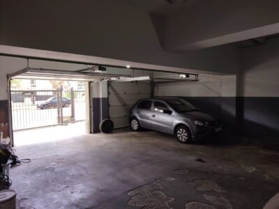 VENDIDO | Apto sobre Brito del Pino/ Balcon/3 dorm/2 baños