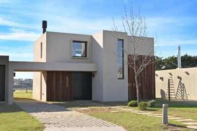 Exclusiva Casa En Huertas De Los Horneros | Casa T3 Plus Con Ampliación/525m2