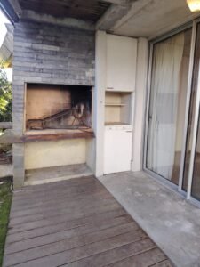 VENTA | Casa en Complejo Cerrado/3dorm/3 baños/cochera/piscina