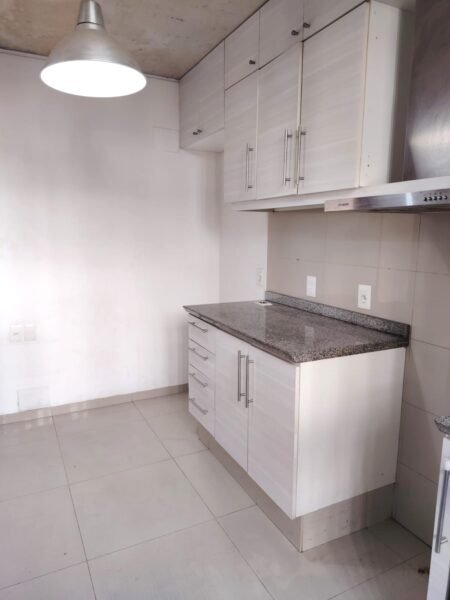 VENTA | Casa en Complejo Cerrado/3dorm/3 baños/cochera/piscina