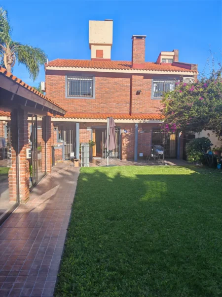 Apta Banco/exclusiva Casa+apto/440m2/doble Cochera/malvin Sur