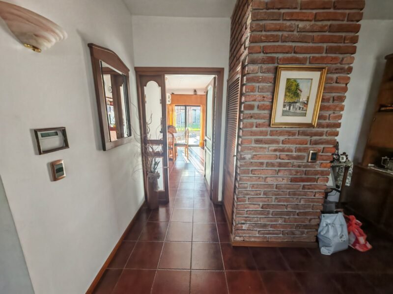 Apta Banco/exclusiva Casa+apto/440m2/doble Cochera/malvin Sur