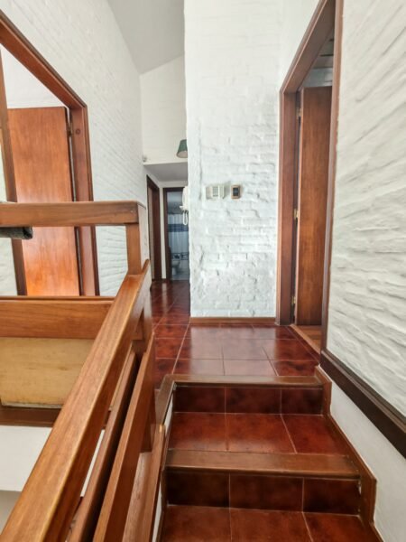 Apta Banco/exclusiva Casa+apto/440m2/doble Cochera/malvin Sur