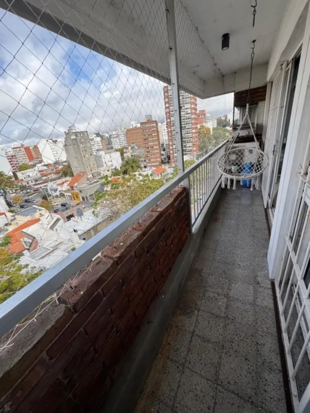 APTA BANCO/Gran Apto con doble cochera/4dorm/2baños/doble terraza/Pocitos