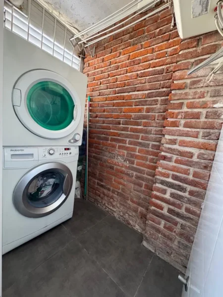 APTA BANCO/Gran Apto con doble cochera/4dorm/2baños/doble terraza/Pocitos