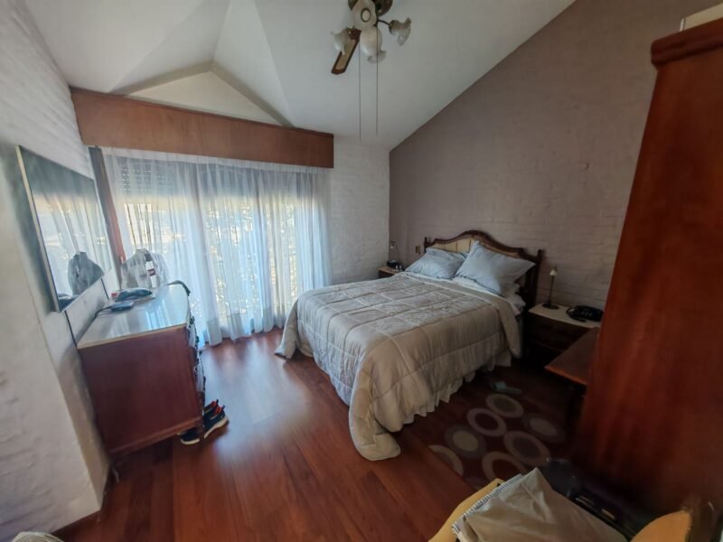 Apta Banco/exclusiva Casa+apto/440m2/doble Cochera/malvin Sur